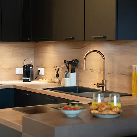 Apartment T2 Proche Centre Et Terrasse *